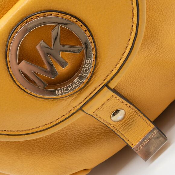 Michael Kors | Bags | Michael Kors Meredith | Poshmark MICHAEL KORS Fulton Large Vintage Yellow Pebbled Leather Hobo Shoulder Bag